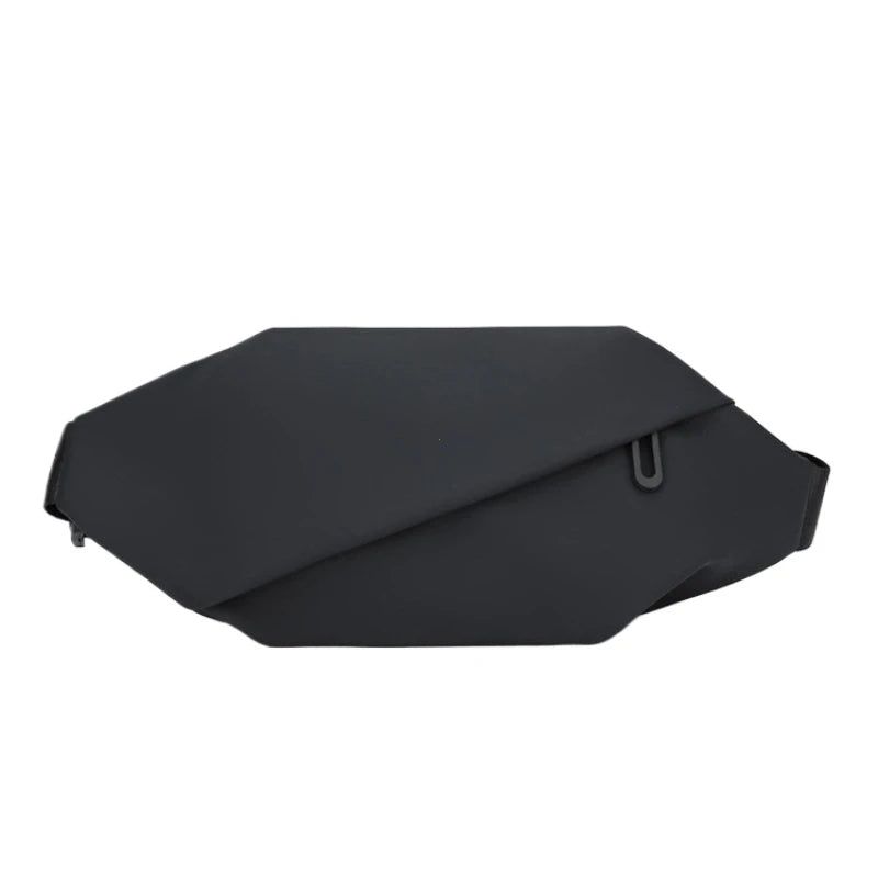 Sacoche banane homme au design minimaliste et moderne sur fond blanc