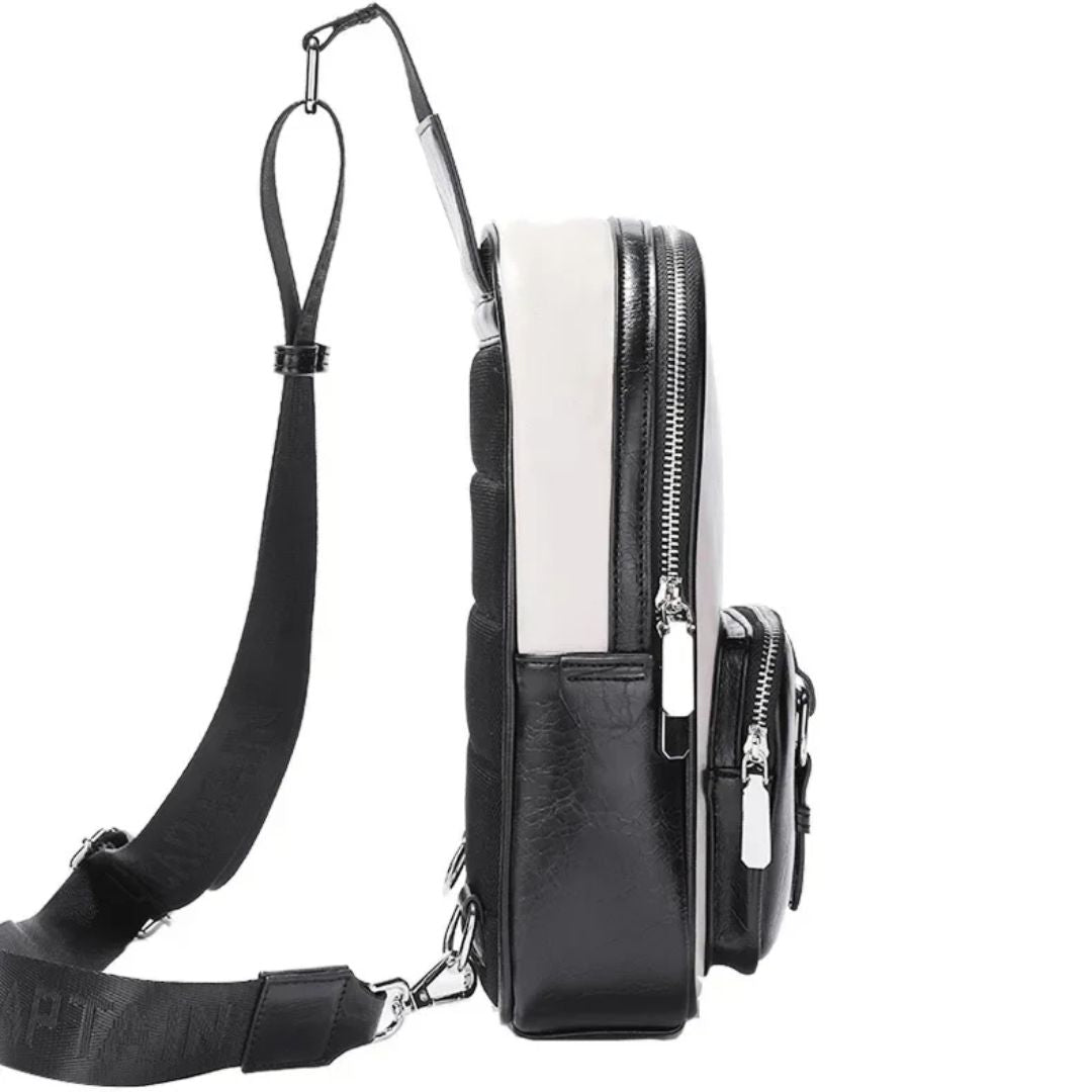 Sacoche blanche au design moderne