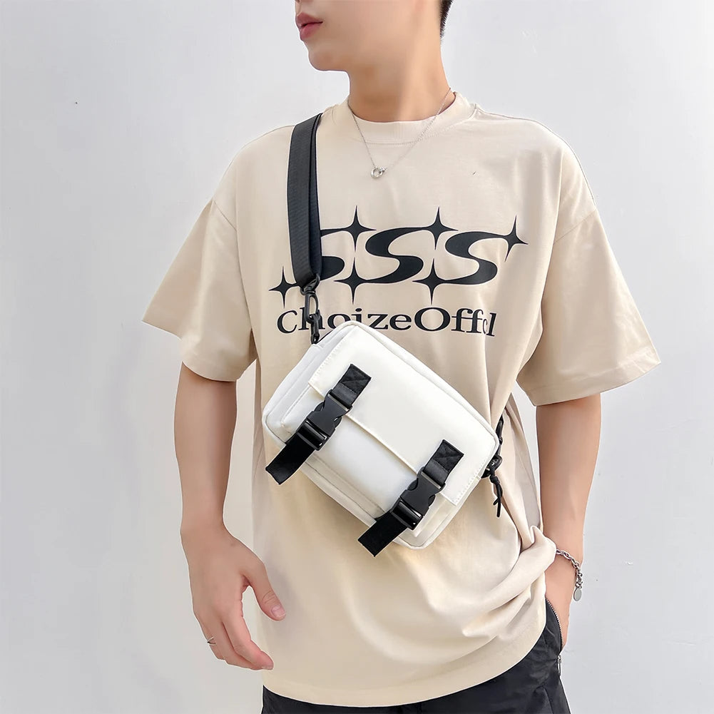 Sacoche blanche moderne et versatile en nylon