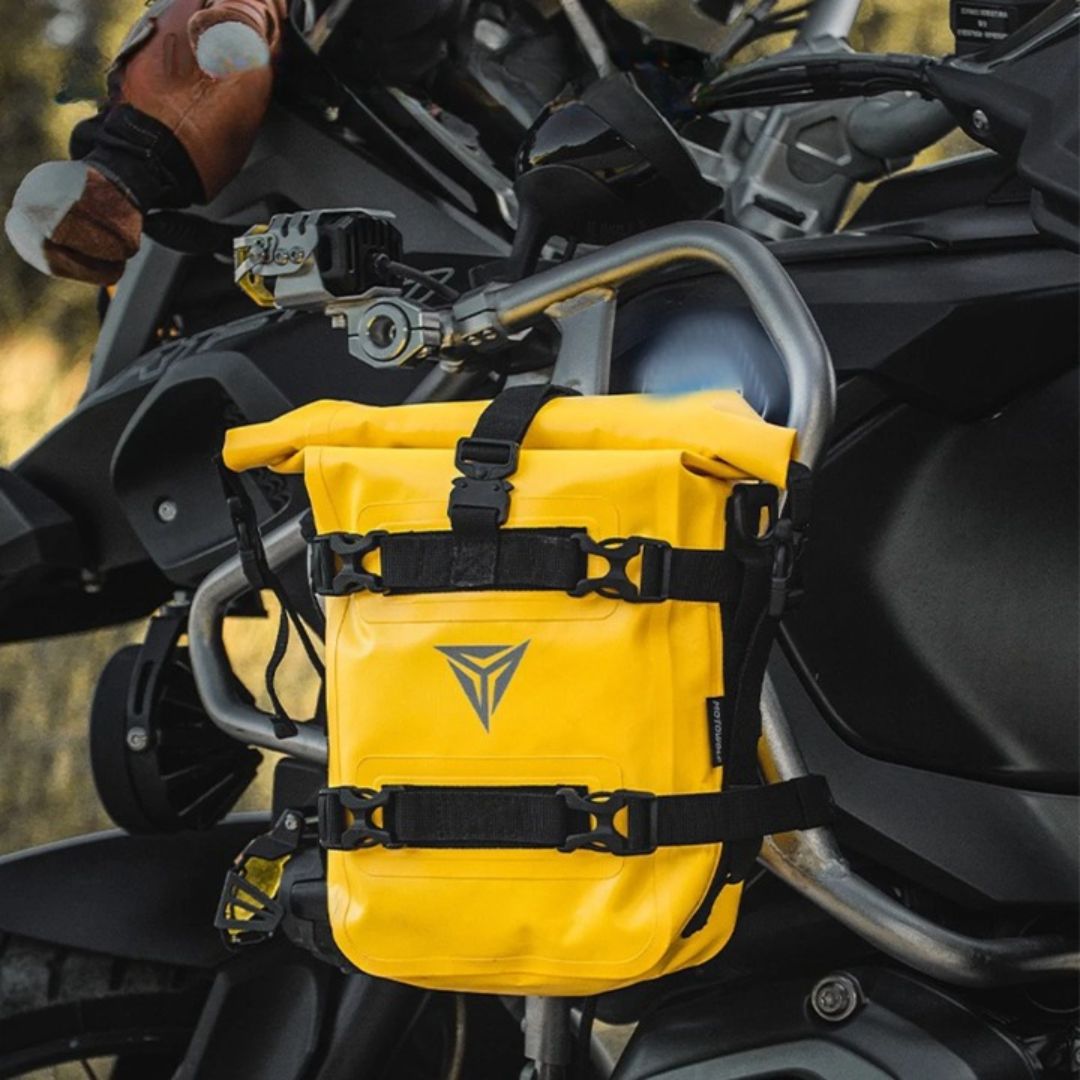 Sacoche moto jaune et étanche avec sangles
